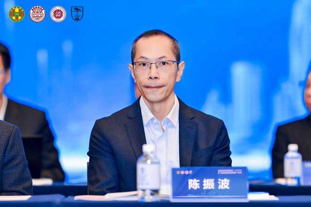 构建中国特色法学教育体系<strong></p>
<p>虚拟币</strong>,这场高规格学术研讨会在深圳举办