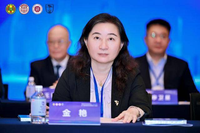 构建中国特色法学教育体系<strong></p>
<p>虚拟币</strong>,这场高规格学术研讨会在深圳举办