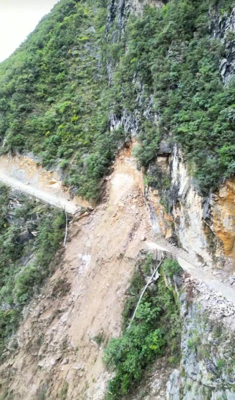 重庆网红“挂壁公路”垮塌<strong></p>
<p>虚拟币停止服务怎么办</strong>,附近村民外出绕行已半月盼修复,当地:已完成排危,正在修