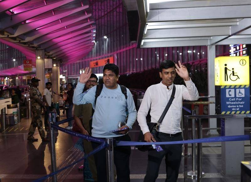 李显龙称中国已老印度尚年轻<strong></p>
<p>虚拟币停止服务怎么办</strong>,未来能赶超!藏着新加坡在中美印之间的战略卡位,印度有发展陷阱