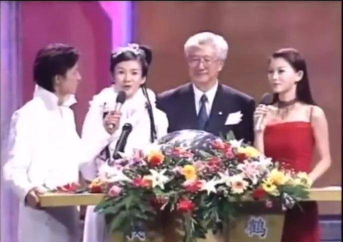 李湘气得翻出了瘦瘦的照片……她年轻时确实是仙女啊<strong></p>
<p>台湾</strong>!