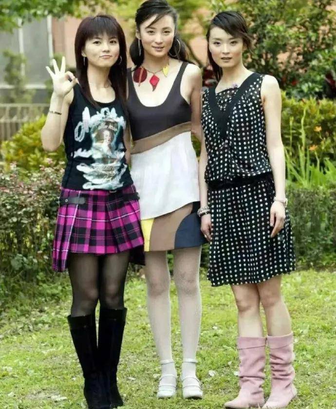 李湘气得翻出了瘦瘦的照片……她年轻时确实是仙女啊<strong></p>
<p>台湾</strong>!