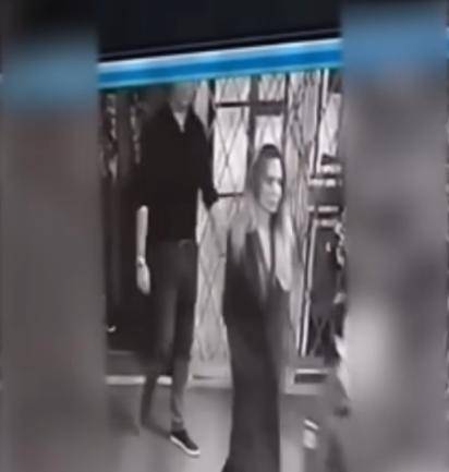 安吉丽娜·朱莉访乌<strong></p>
<p>台湾</strong>,保镖被带走