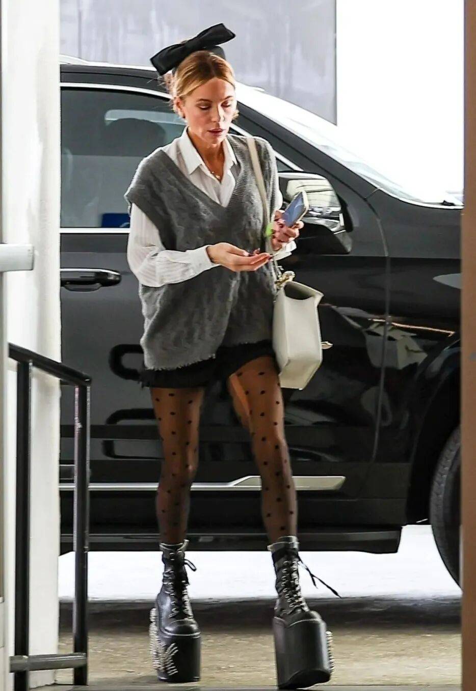 最美吸血鬼如今瘦成骷髅<strong></p>
<p>株洲虚拟币案件</strong>？《珍珠港》女主究竟怎么了？