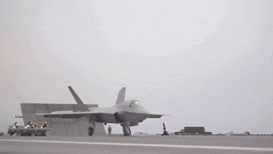 不是慢镜头！福建舰电磁弹射速度那么快<strong></p>
<p>抹茶虚拟币livecoin</strong>，是怎么瞬间刹车的？