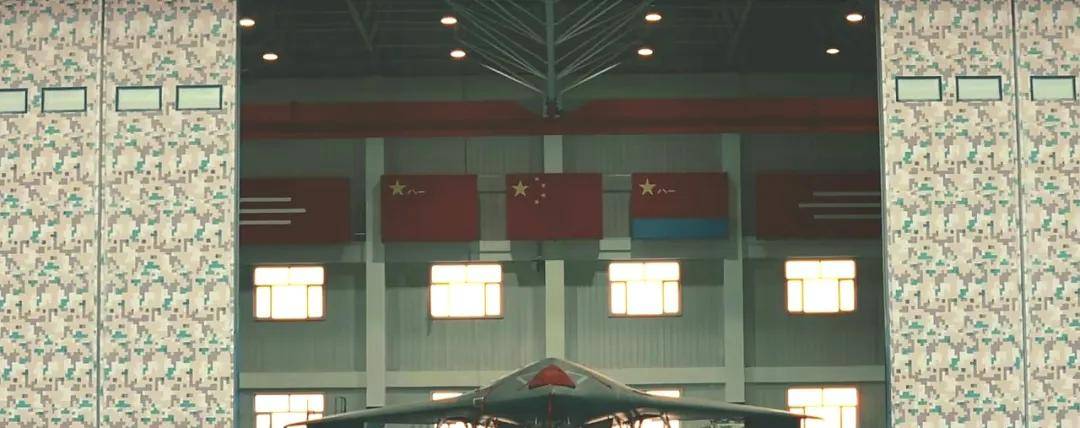 代号“玄龙”！攻击-11官宣服役<strong></p>
<p>抹茶虚拟币livecoin</strong>，与歼-20、歼-16编队飞行