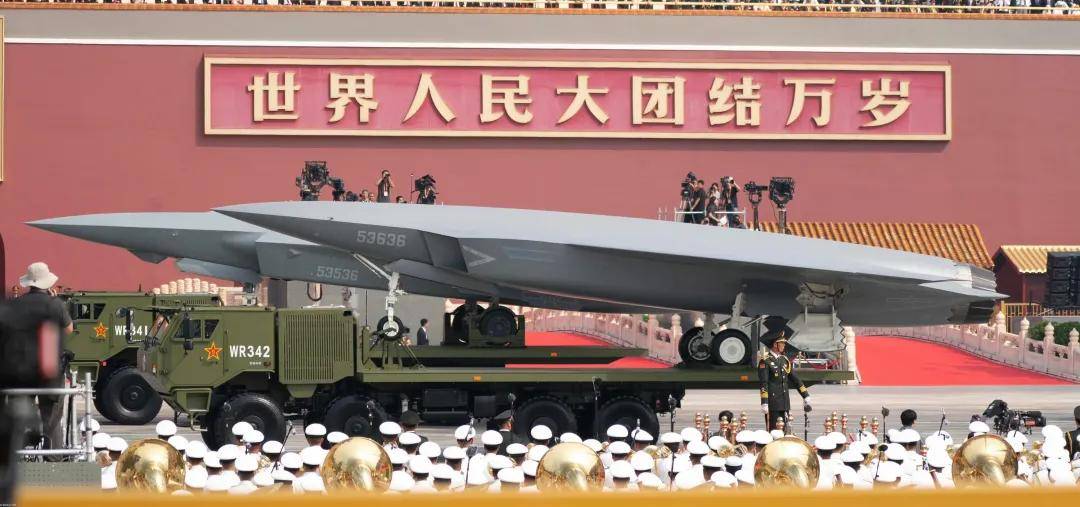 代号“玄龙”！攻击-11官宣服役<strong></p>
<p>抹茶虚拟币livecoin</strong>，与歼-20、歼-16编队飞行