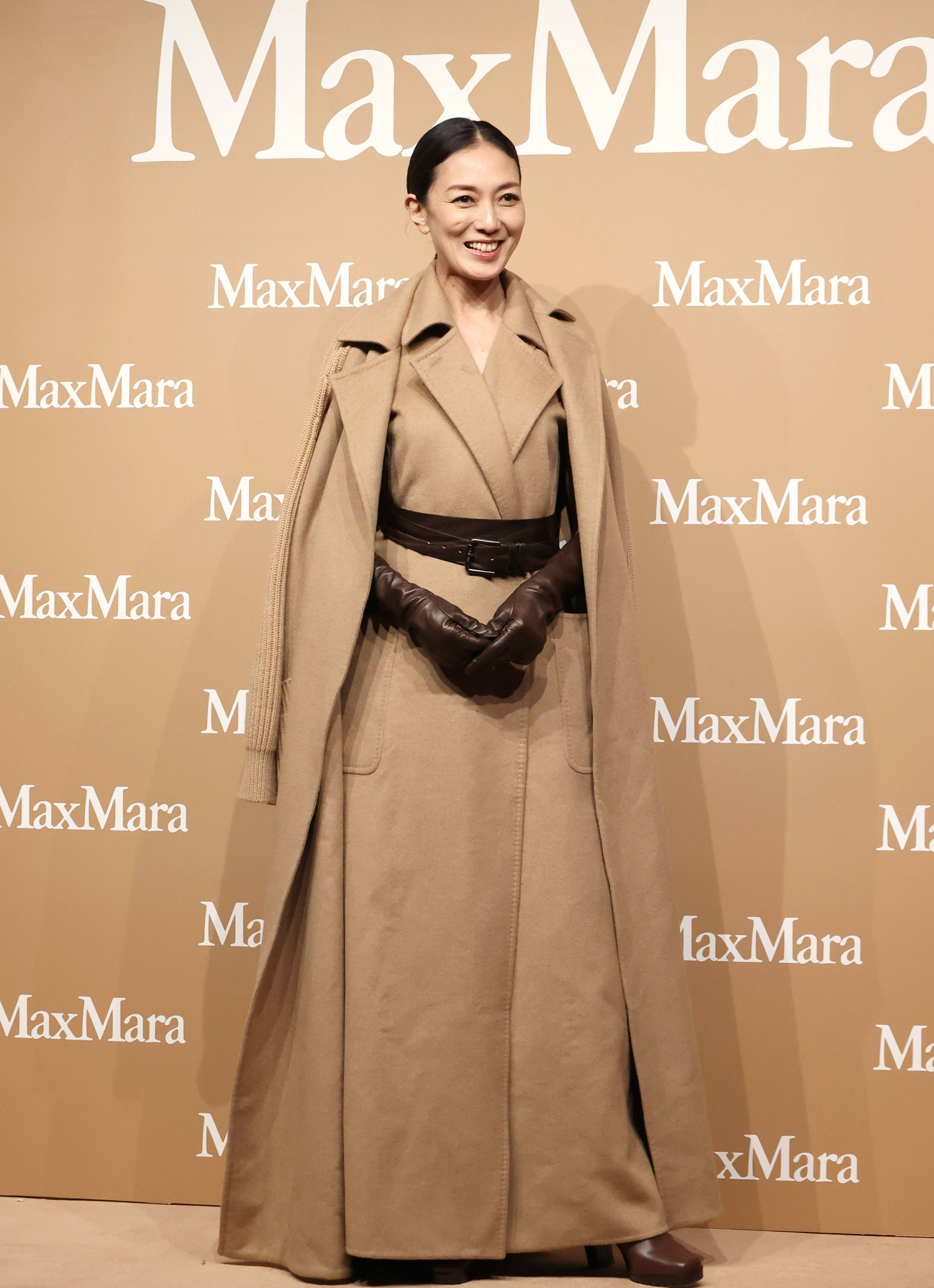 巩俐、梅姨、高圆圆...Power女性冬天少不了一件驼色大衣<strong></p>
<p>显卡可以挖哪些虚拟币BTM</strong>!