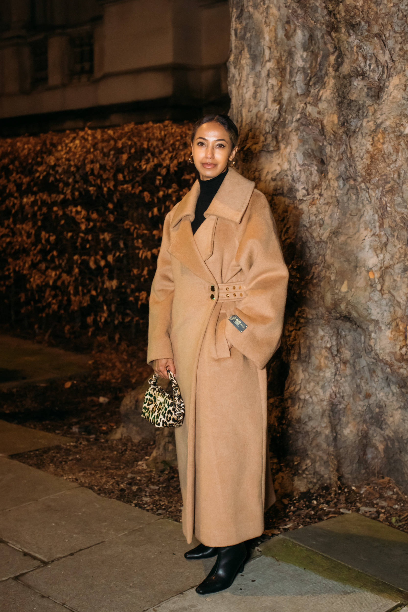 巩俐、梅姨、高圆圆...Power女性冬天少不了一件驼色大衣<strong></p>
<p>显卡可以挖哪些虚拟币BTM</strong>!