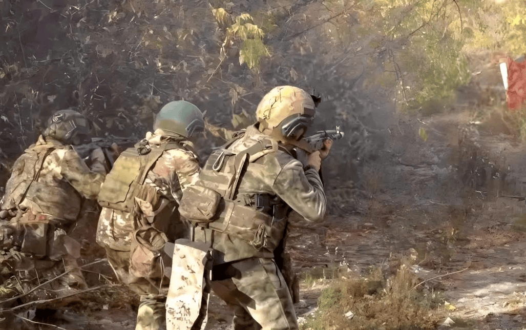 特朗普上当了?美媒:欧洲要让乌克兰陷入无休止战争<strong></p>
<p>金色财经</strong>,美尽快脱身