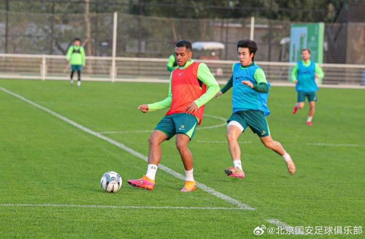 国安苏州备战足协杯决赛 球队30日晚间内部团建(图)