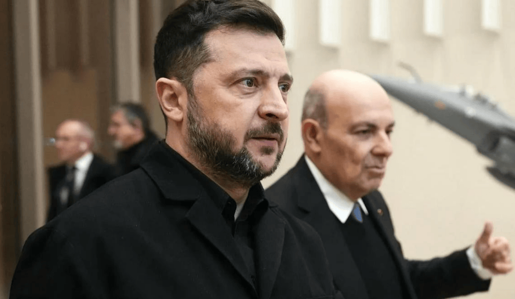 俄军宣布攻克红军城<strong></p>
<p>虚拟币算力在算什么</strong>，大批乌军尸横遍野，普京亲自视察前线：乌军这是白白送死！