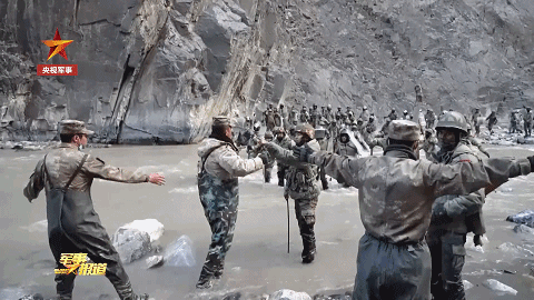 第一个扑向祁团长的印军黄种人面孔<strong></p>
<p>虚拟币算力在算什么</strong>,他到底是什么人?