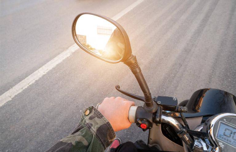 交付8万辆却蒸发5000亿市值<strong></p>
<p>虚拟币算力在算什么</strong>,雷军“抄底”小米能否对抗空头?