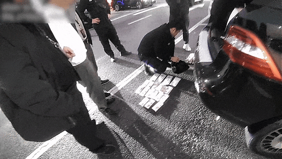 上门取走19万元<strong></p>
<p>虚拟币挖矿平台合法吗</strong>,杭州一西装革履“金融专员”被抓!在高速服务区被抓,车上塞满现金