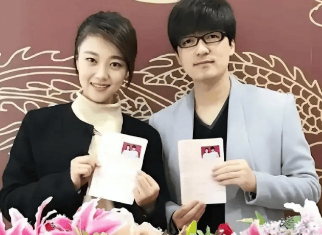 考古|玖月奇迹被曝已复婚<strong></p>
<p>虚拟币之间兑换</strong>,王小玮疑似怀孕小腹隆起,为何两人至今不同台演出?