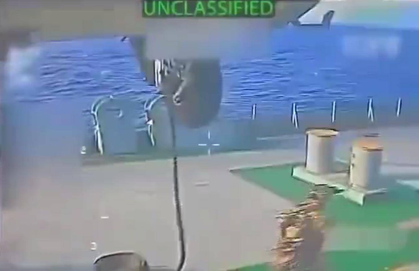 比导弹打击更狠!美军空降油轮<strong></p>
<p>mci虚拟币</strong>,抢110万桶石油,打击中俄古委伊