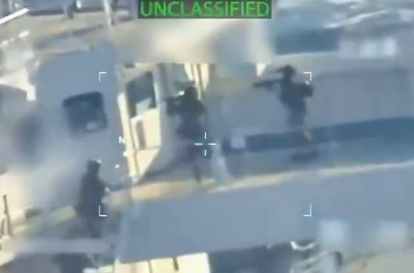 比导弹打击更狠!美军空降油轮<strong></p>
<p>mci虚拟币</strong>,抢110万桶石油,打击中俄古委伊