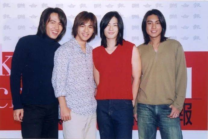 朱孝天举报阿信所属公司“相信音乐”：勾结黄牛炒票逃税、海外洗钱、假唱……