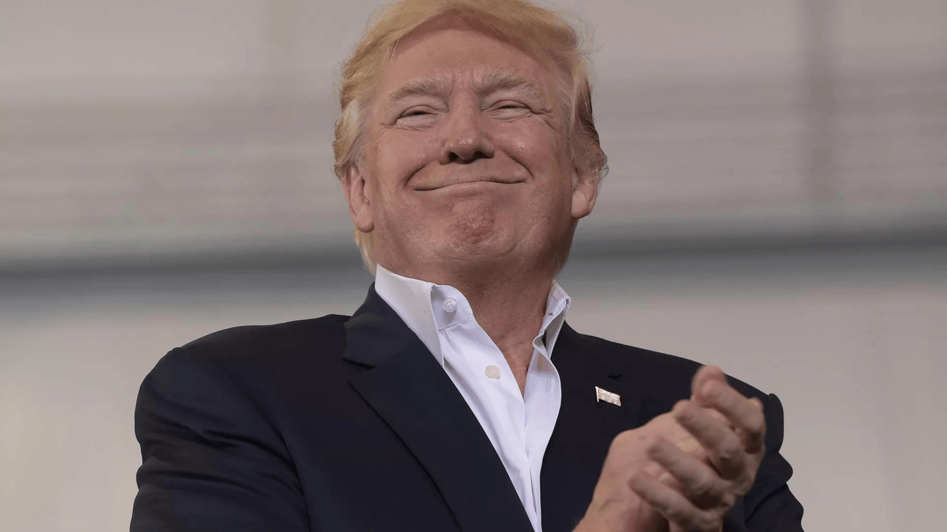 克林顿破釜沉舟式宣战<strong></p>
<p>个人所得税虚拟币</strong>,宁可身败名裂,也要让特朗普“陪葬”