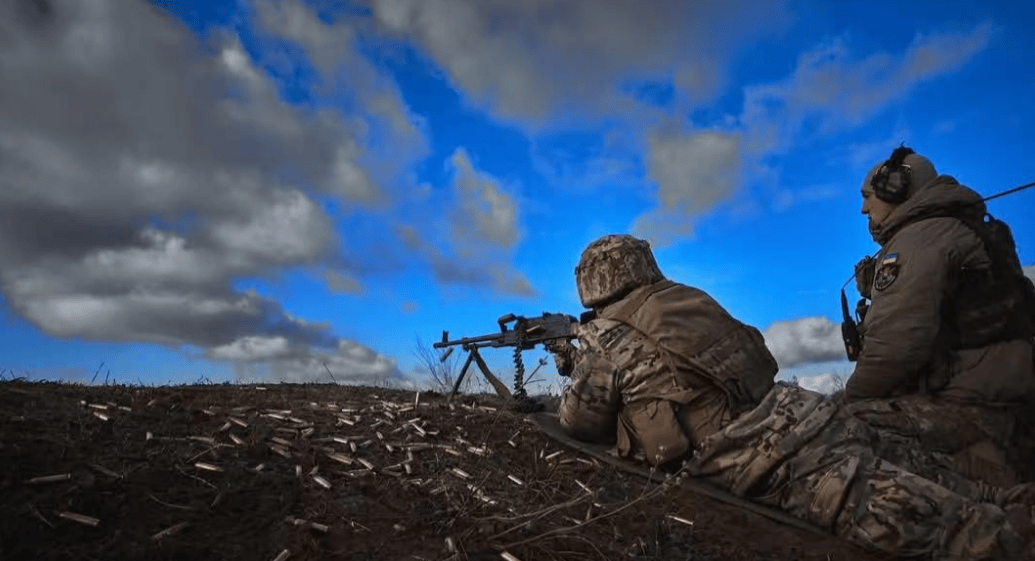 俄军正把乌军吊起来炸<strong></p>
<p>虚拟币cci指标</strong>，俄方报仇零时差，一名"北约关键上校"阵亡！